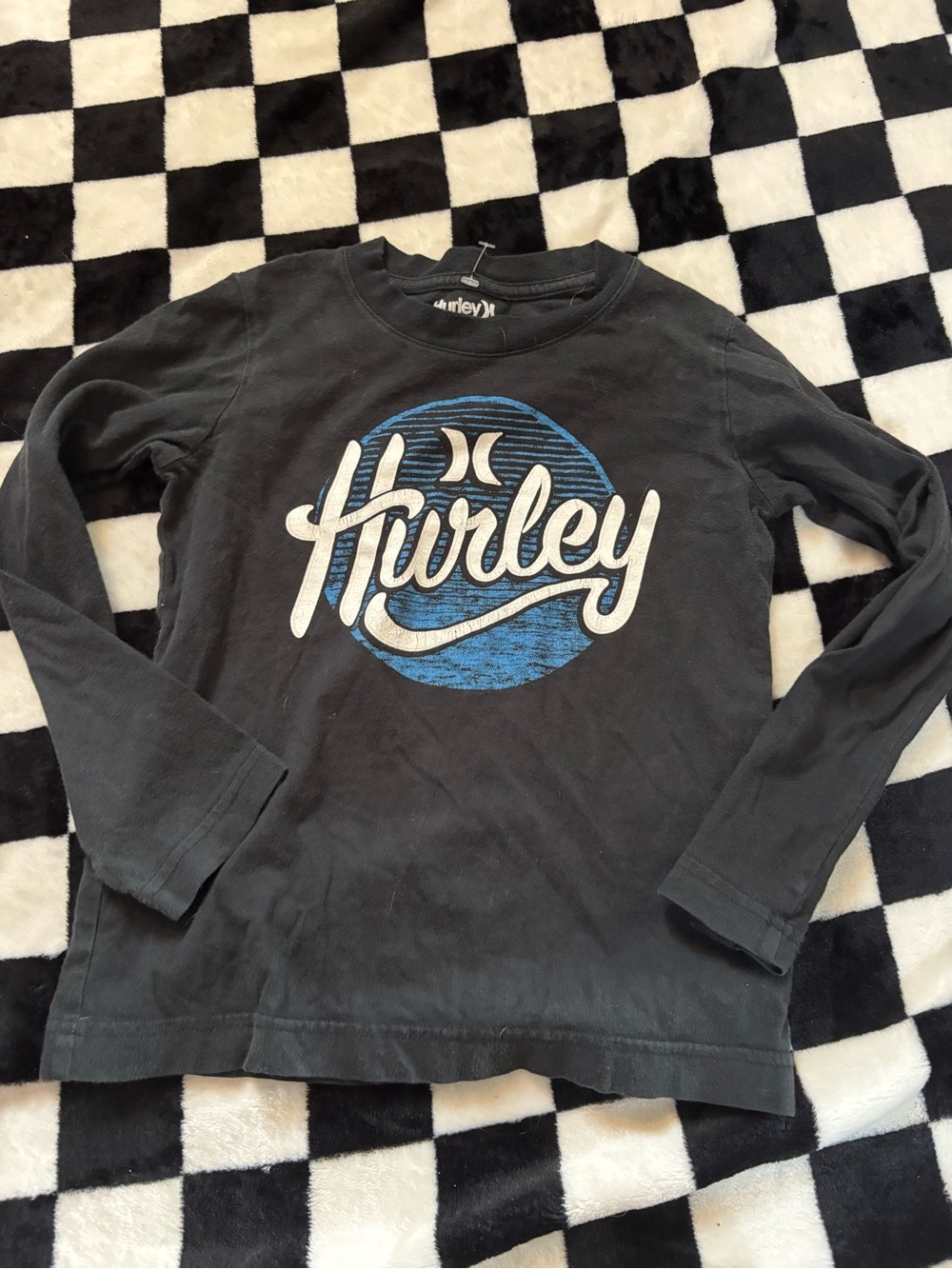 Boys size 5 Hurley long sleeve